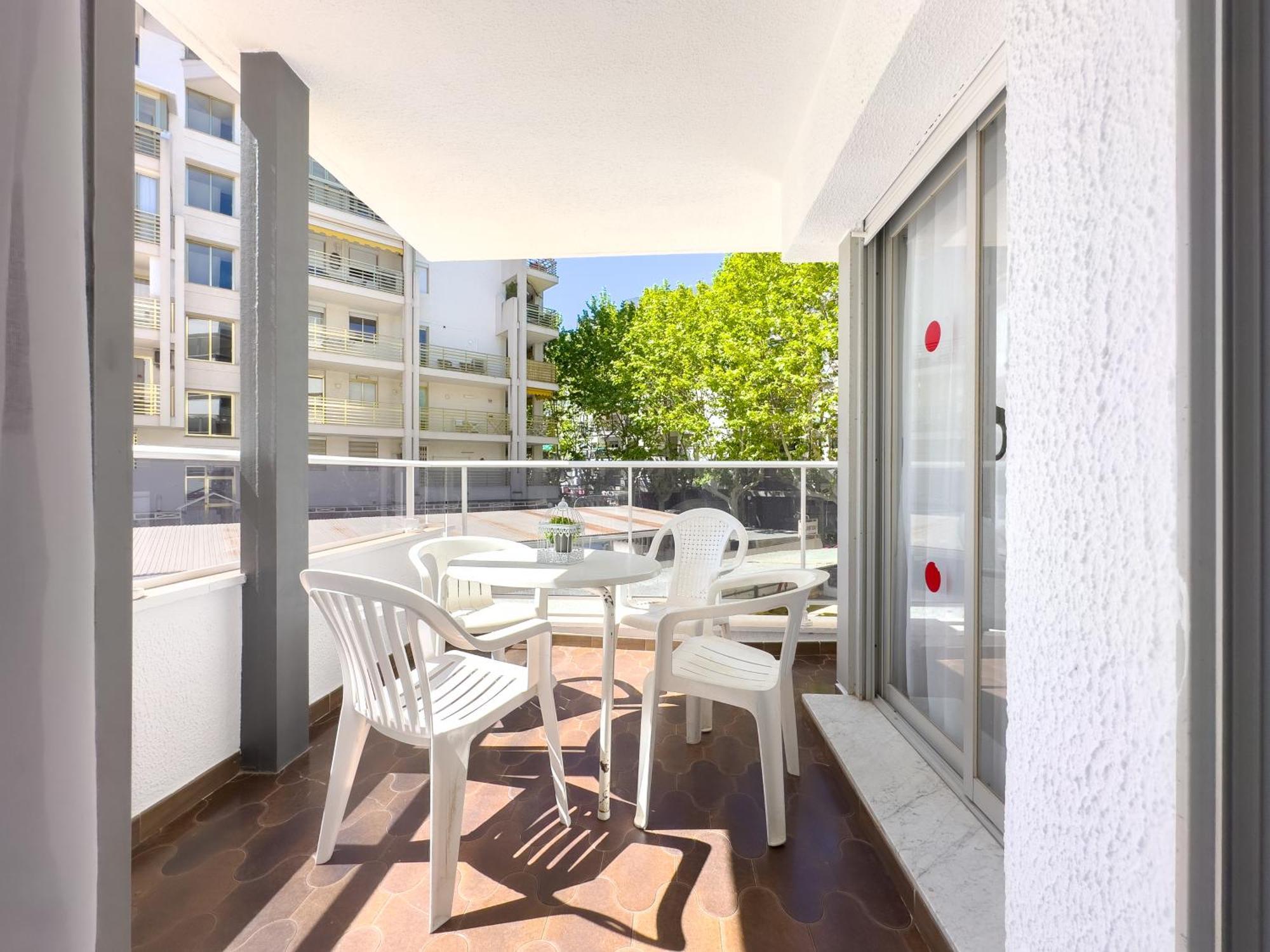 Rentalmar Atlantida Apartamentos Salou Eksteriør billede